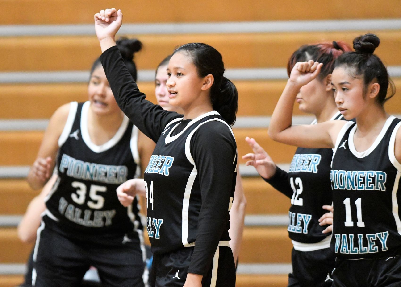 PVHS Girls 01.JPG